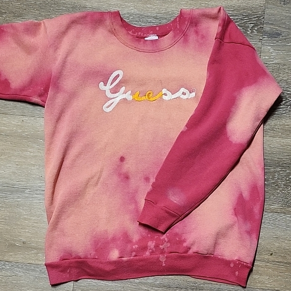 Guess Women's Pink and Red Ombre Sweater - Picture 2 of 9